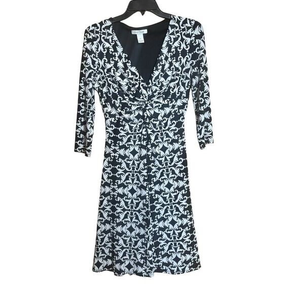 White House Black Market Sheath Dress 8 Multicolor Paisley Print Ruched V Neck - Picture 1 of 7